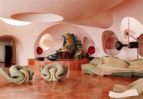 pierre cardin architecture.